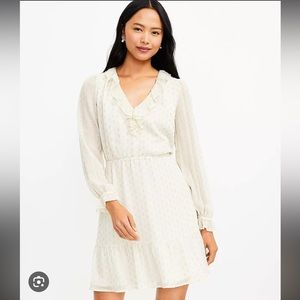 NWT LOFT Shimmer Clip Ruffle V-Neck Dress XL petite